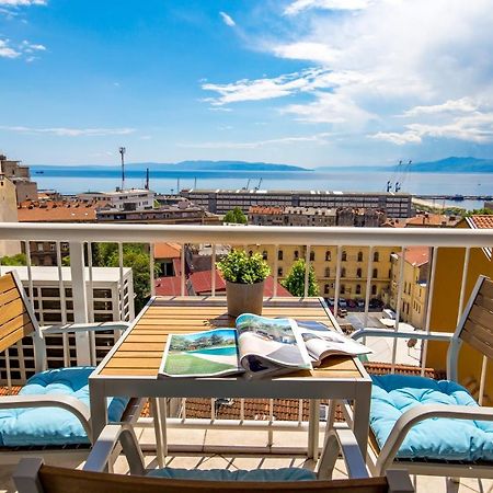 Appartement Sunset View à Rijeka Extérieur photo
