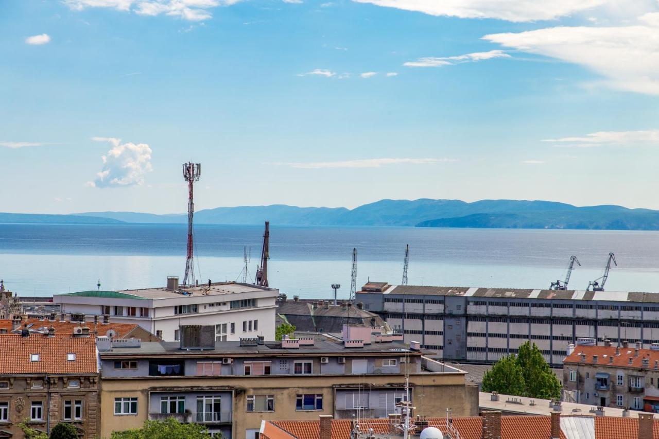 Appartement Sunset View à Rijeka Extérieur photo